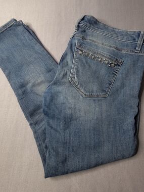 Express Jeans Women’s Blue Studded Pocket Jeans Size 6